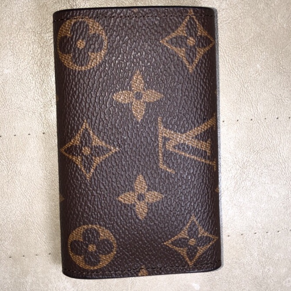 Vintage Louis Vuitton fold wallet
